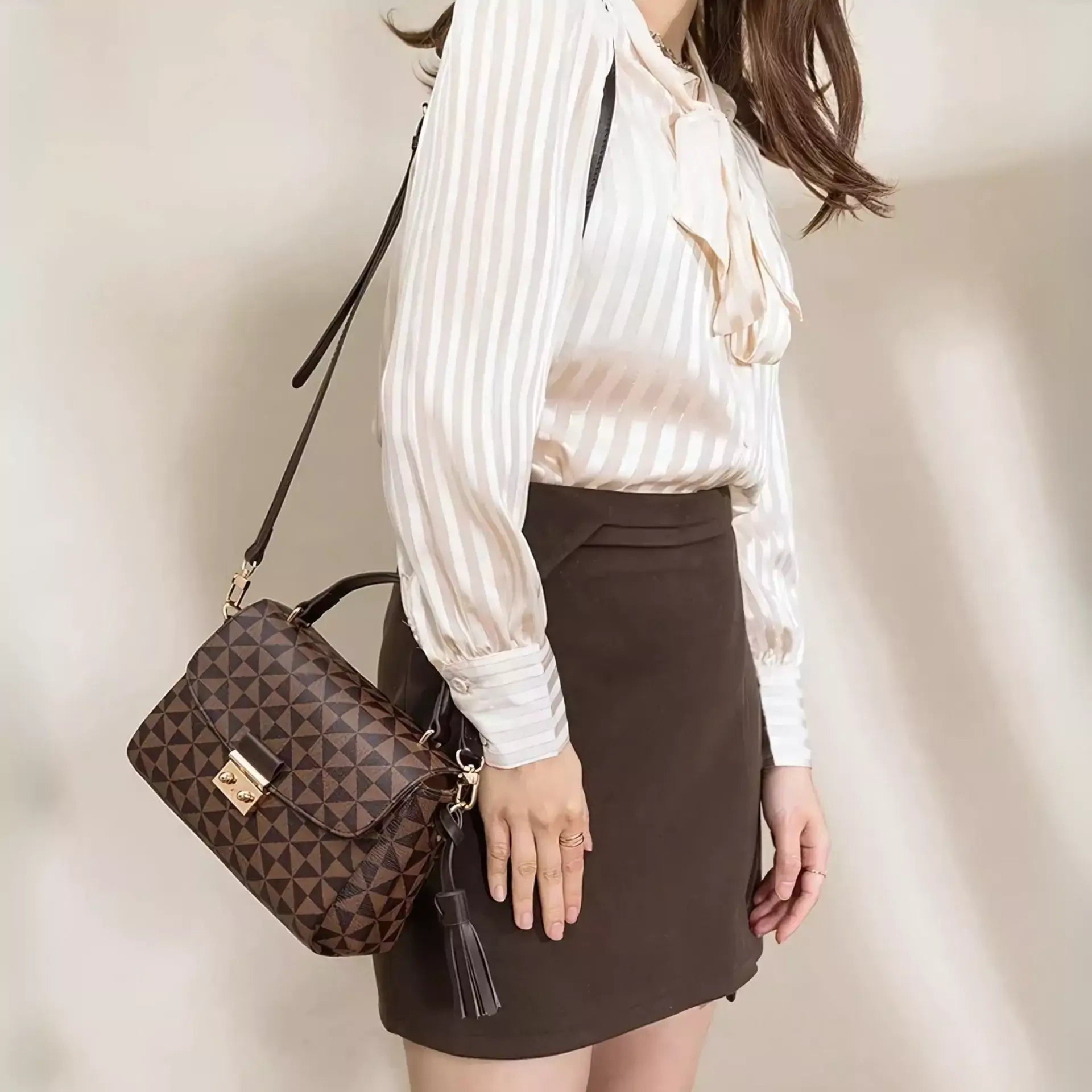 Handbag Messenger Bag Latched Small Square Bag Crossbody